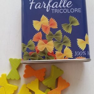 Pastafjärilar i trä